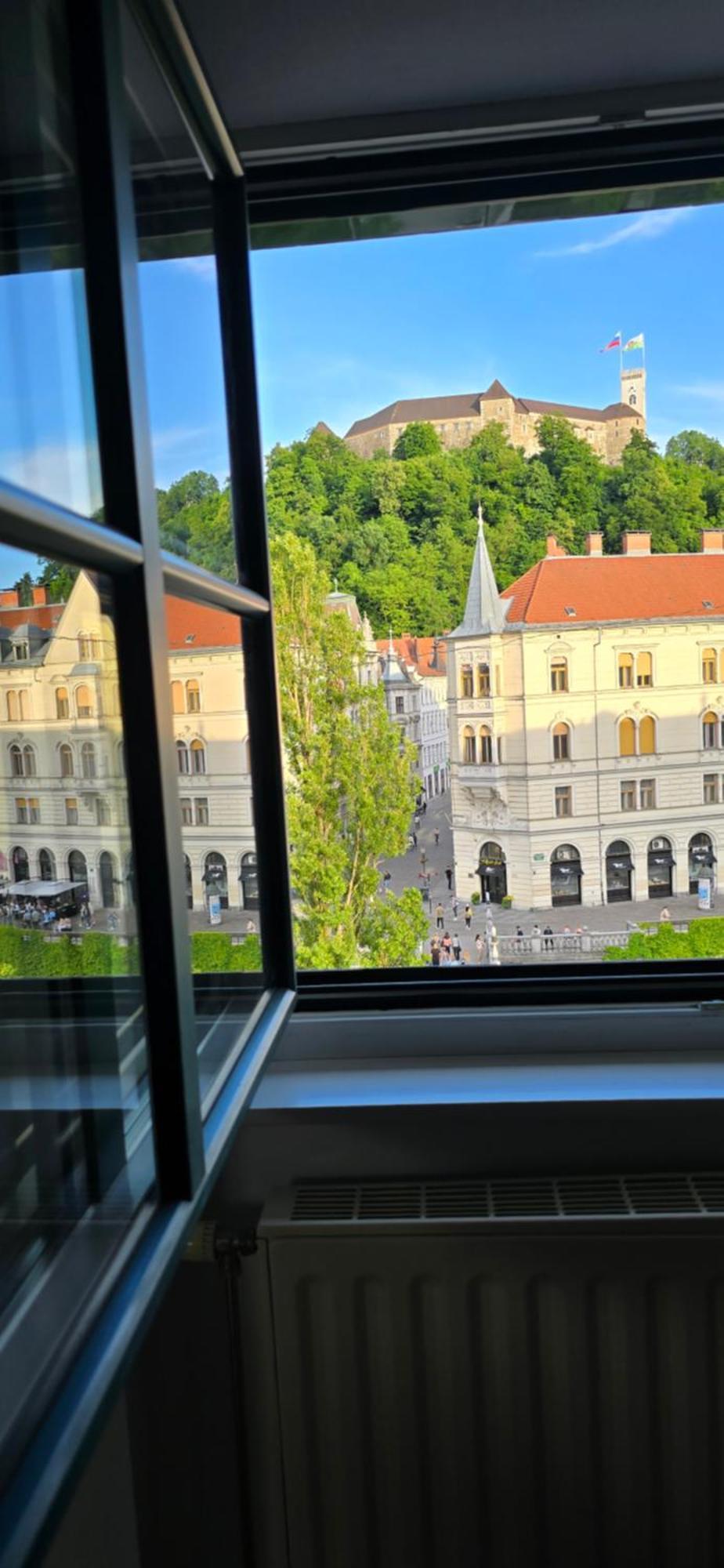 Poet Apartment Ljubljana Exterior foto